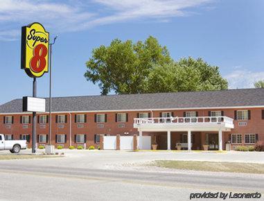 Super 8 By Wyndham Sheldon Hotel Bagian luar foto